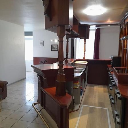 Appartement Au Bord Du Canal Montbard Luaran gambar